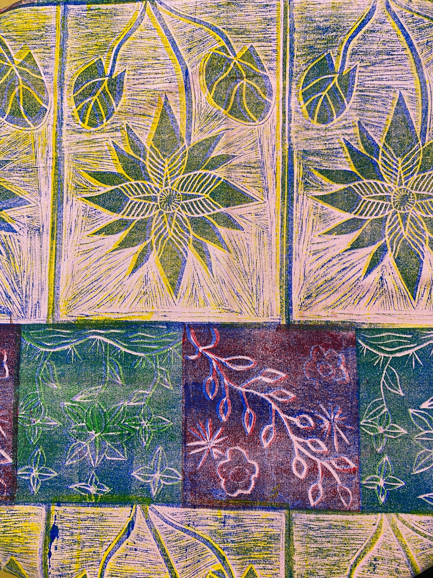Lucielle Ikara & Abigail Gurawiliwili Namundja, Manbirrbbirr (small bush flowers) Lino print fabric