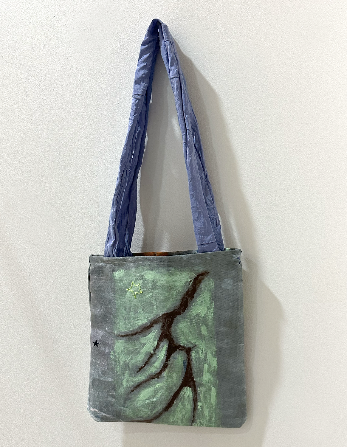 jess tan and jemi gale, Storm watching & Fruit picking bag
