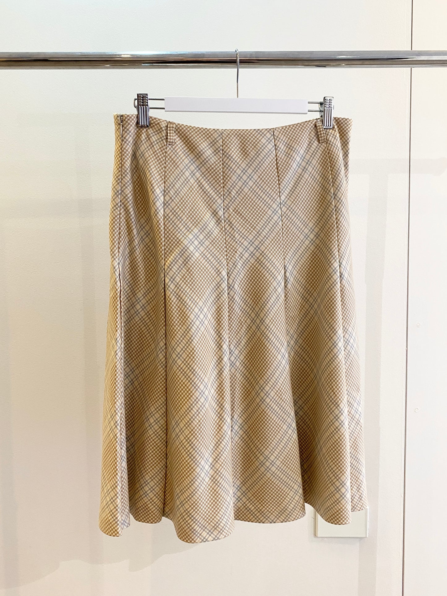 Treasure, Burberry pleated skirt