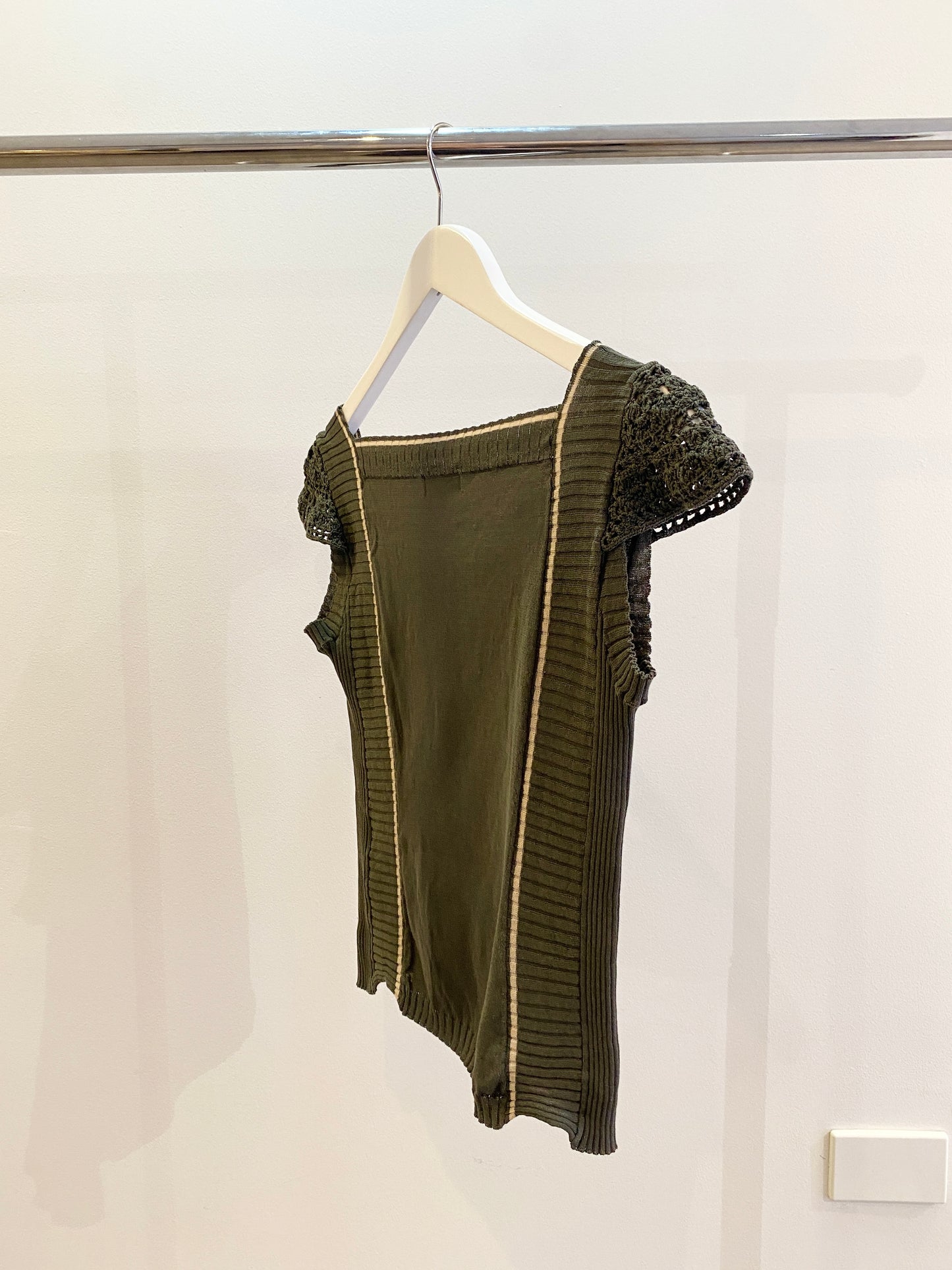 Treasure, Japanese designer knit top