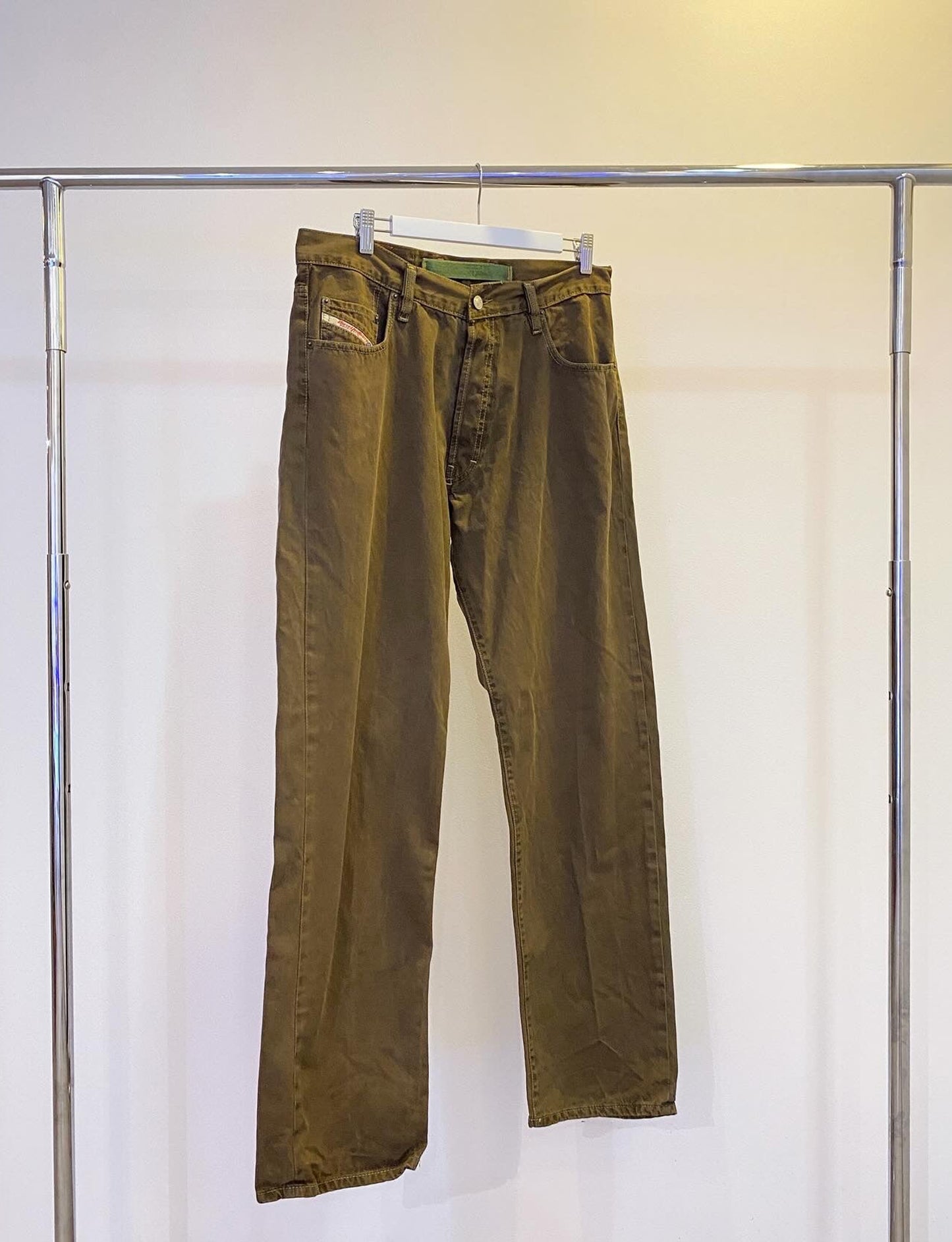 Treasure, Diesel brown jeans