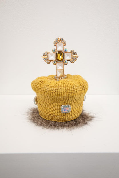 Ming Ranginui, crown under