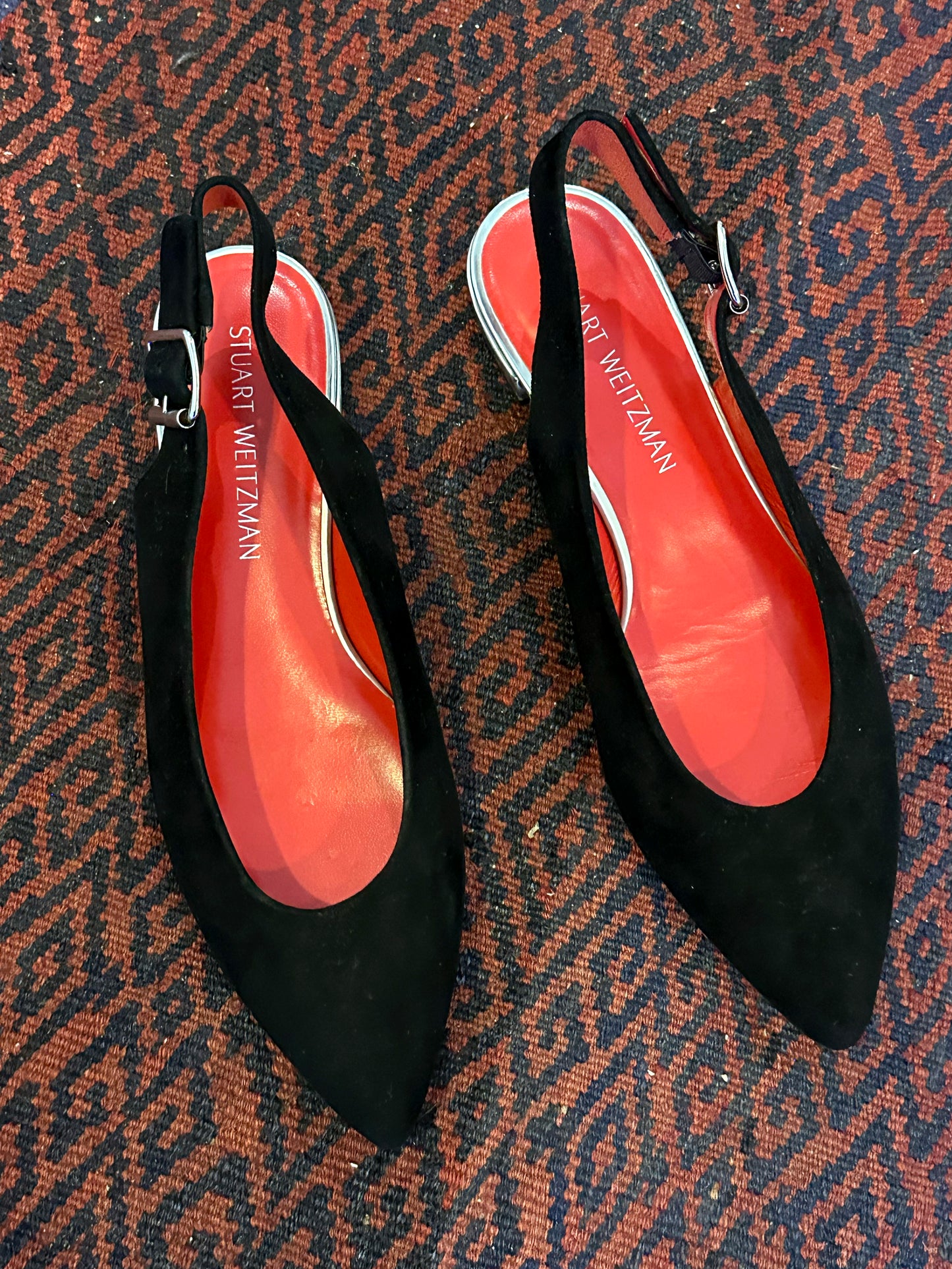 Viv, Black suede flats