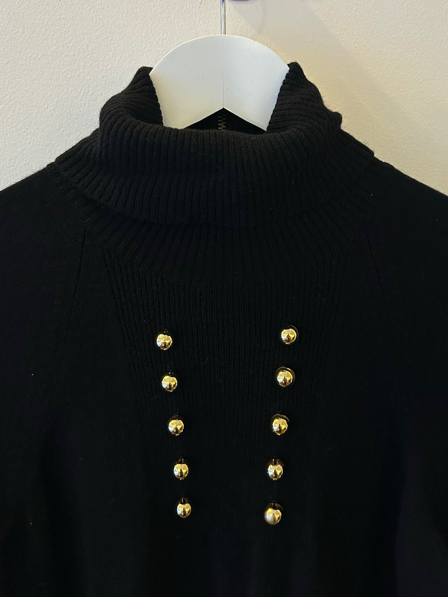 Gayatri, Marc by Marc Jacobs turtleneck jumper