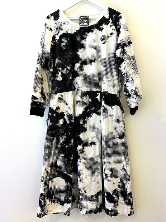 Gayatri, PAM dress