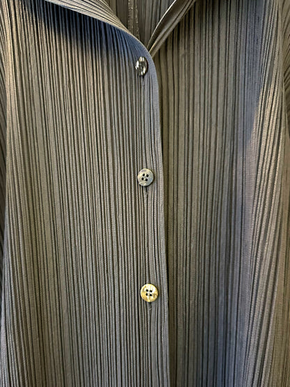 Catherine, Dark grey Pleats Please shirt