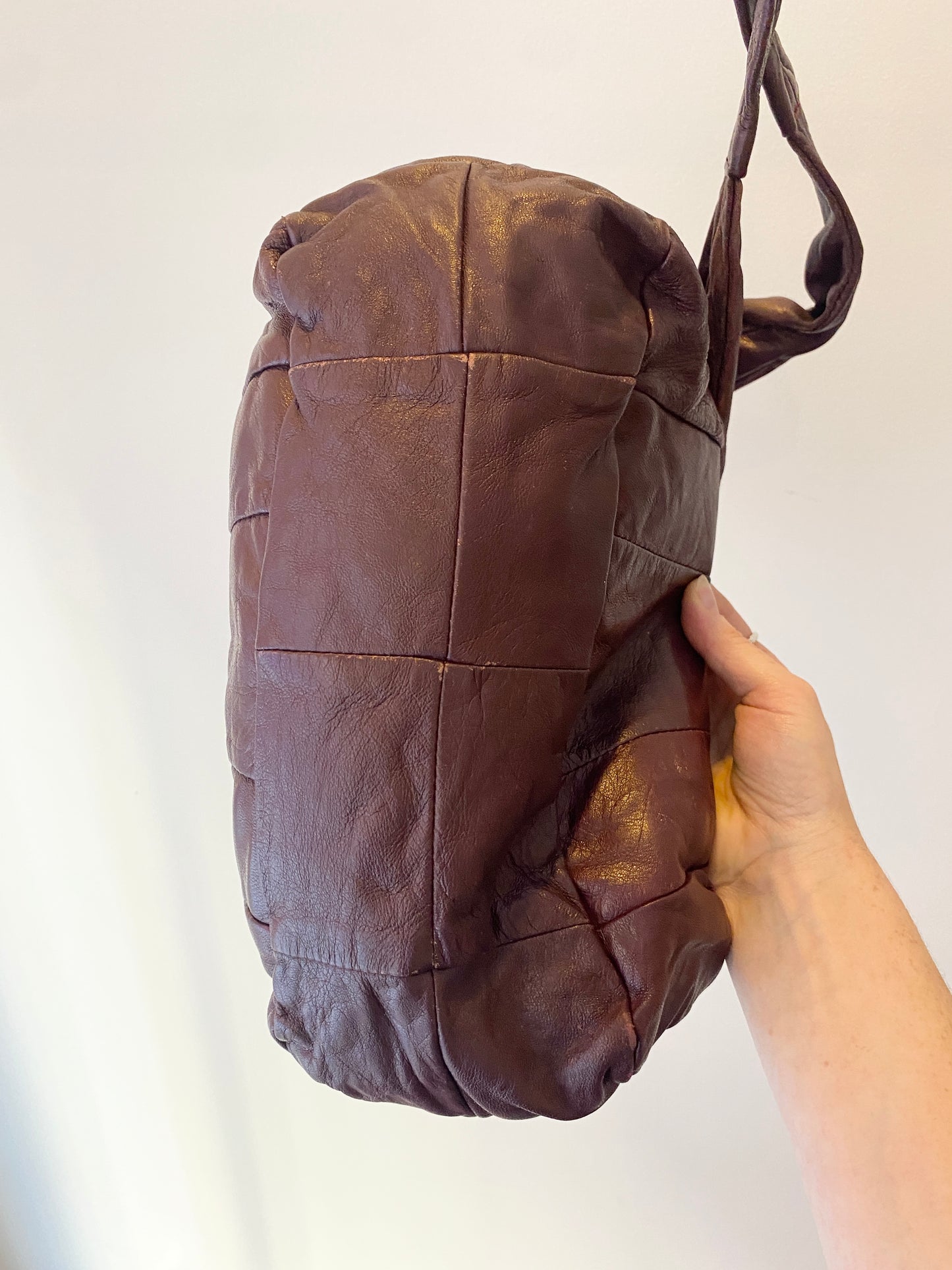 Treasure, Leather bag