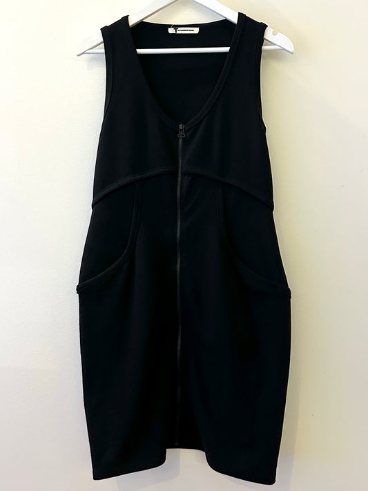 Gayatri, T by Alexander Wang black dress