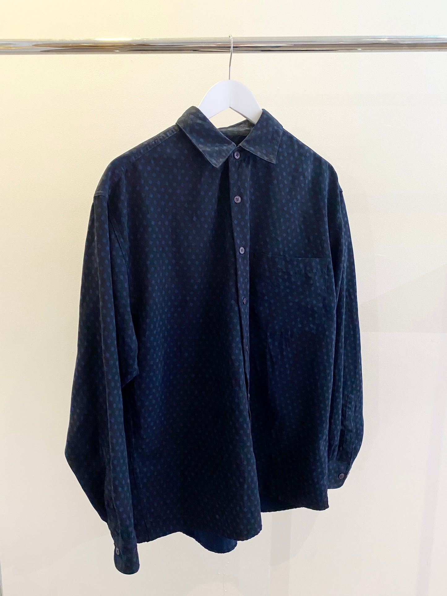 Treasure, Geroge button up shirt