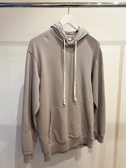 Treasure, Comme hoody