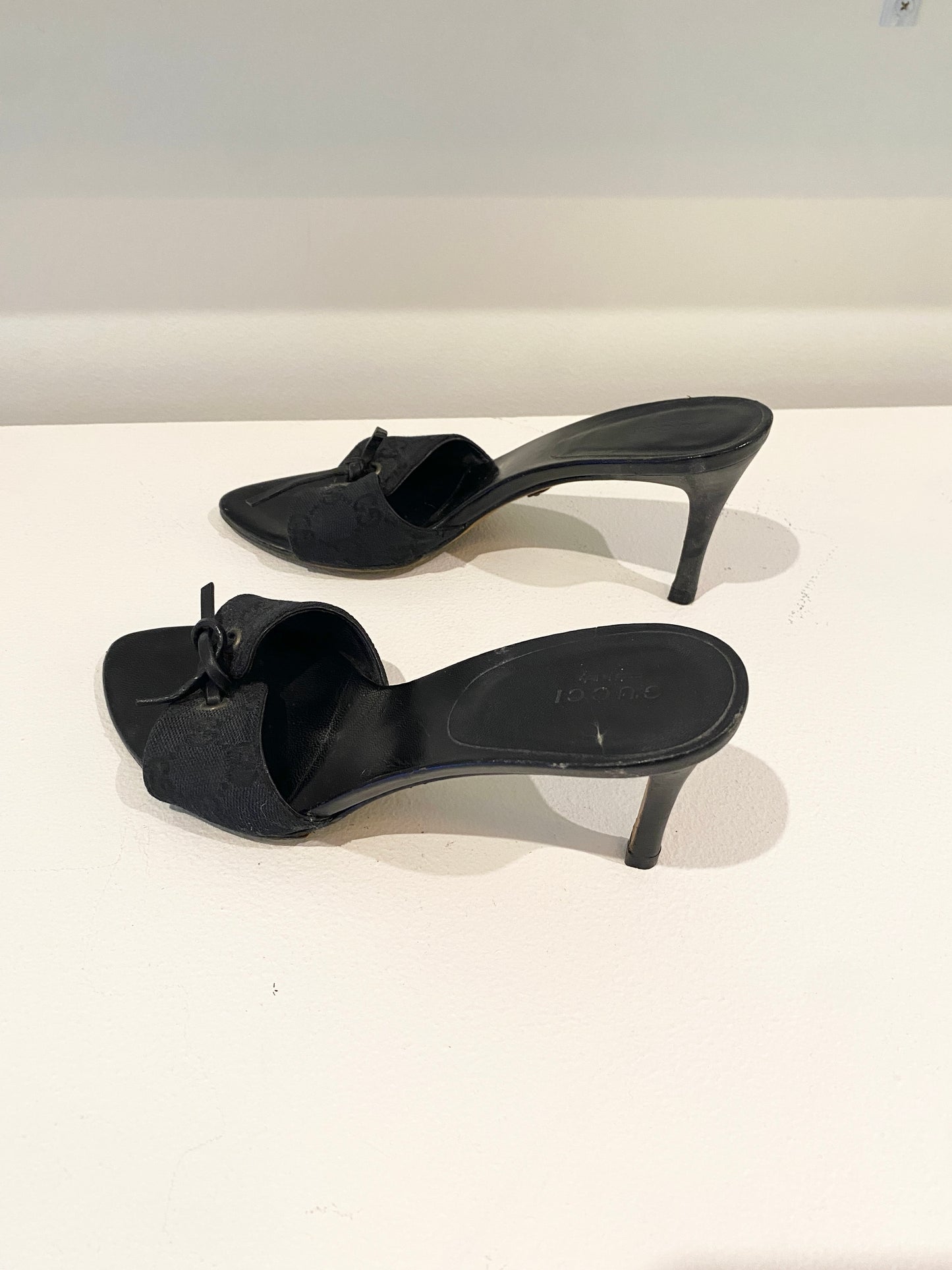 Treasure, Gucci mules