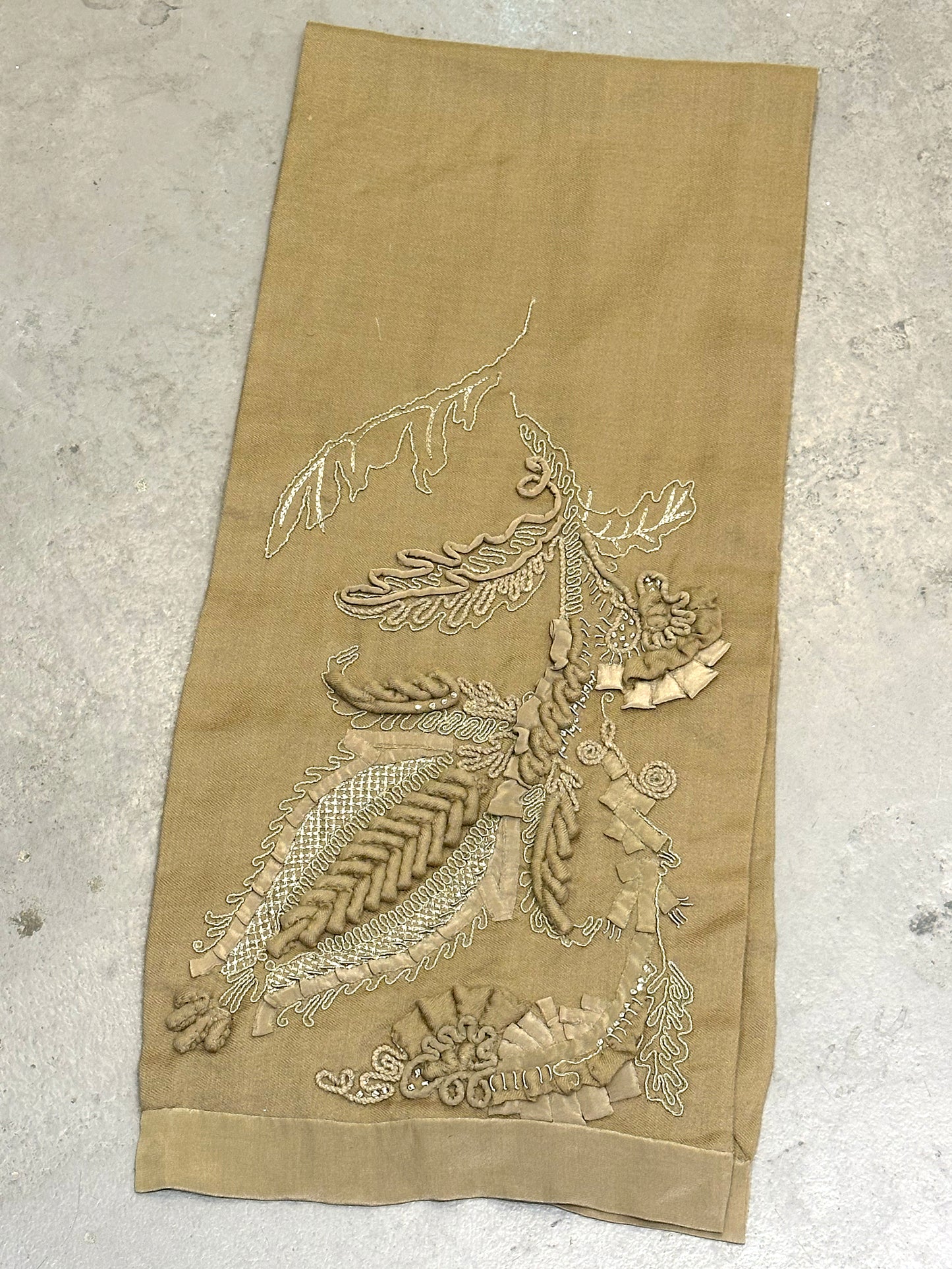 Treasure, Dries Von Noten Scarf
