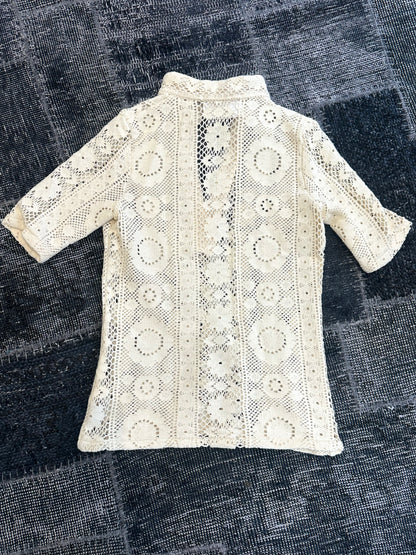 Viv, Cream crochet top