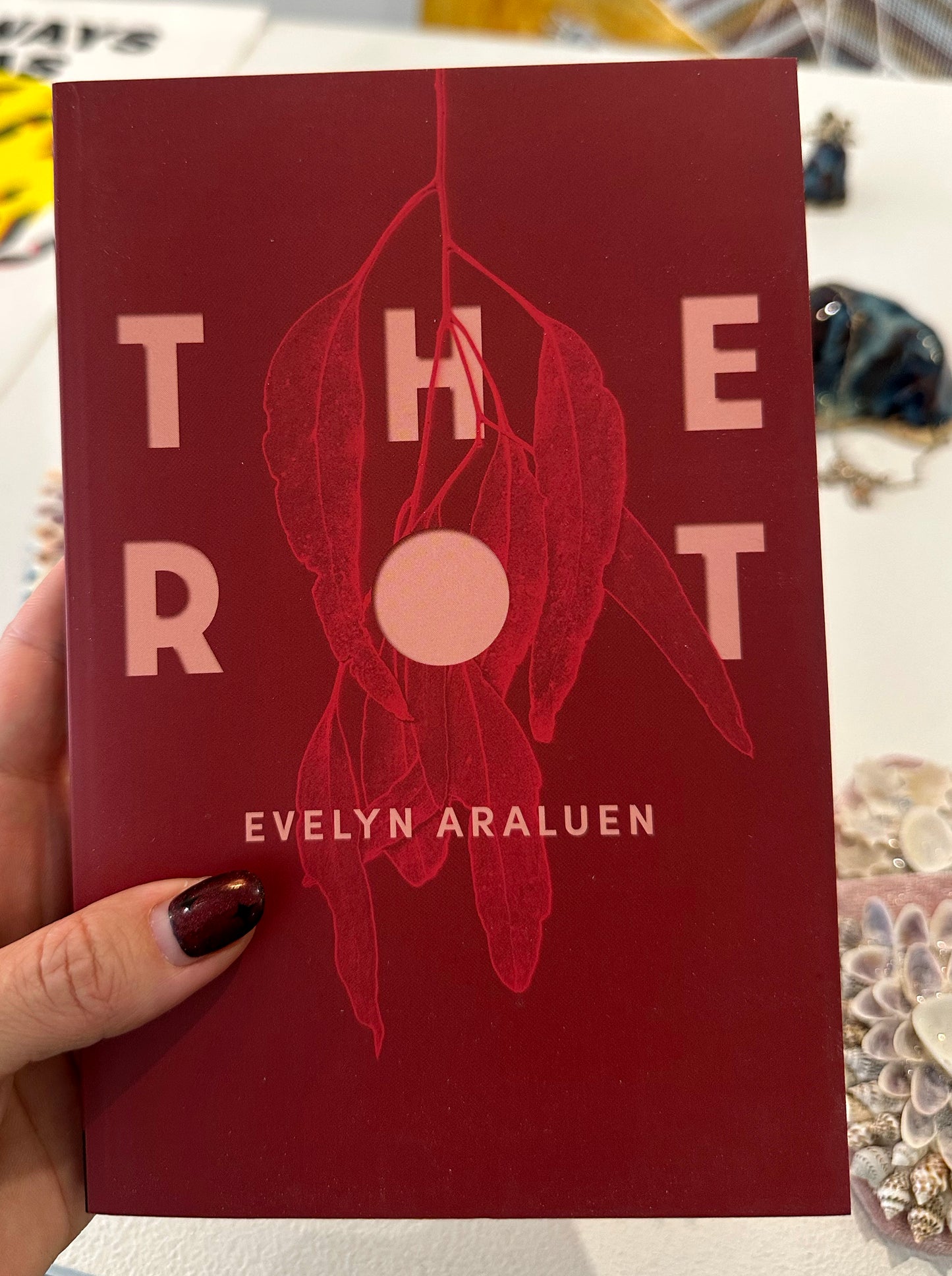 Evelyn Araluen, The Rot