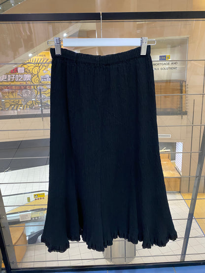 Treasure, Tsumori Chisato skirt