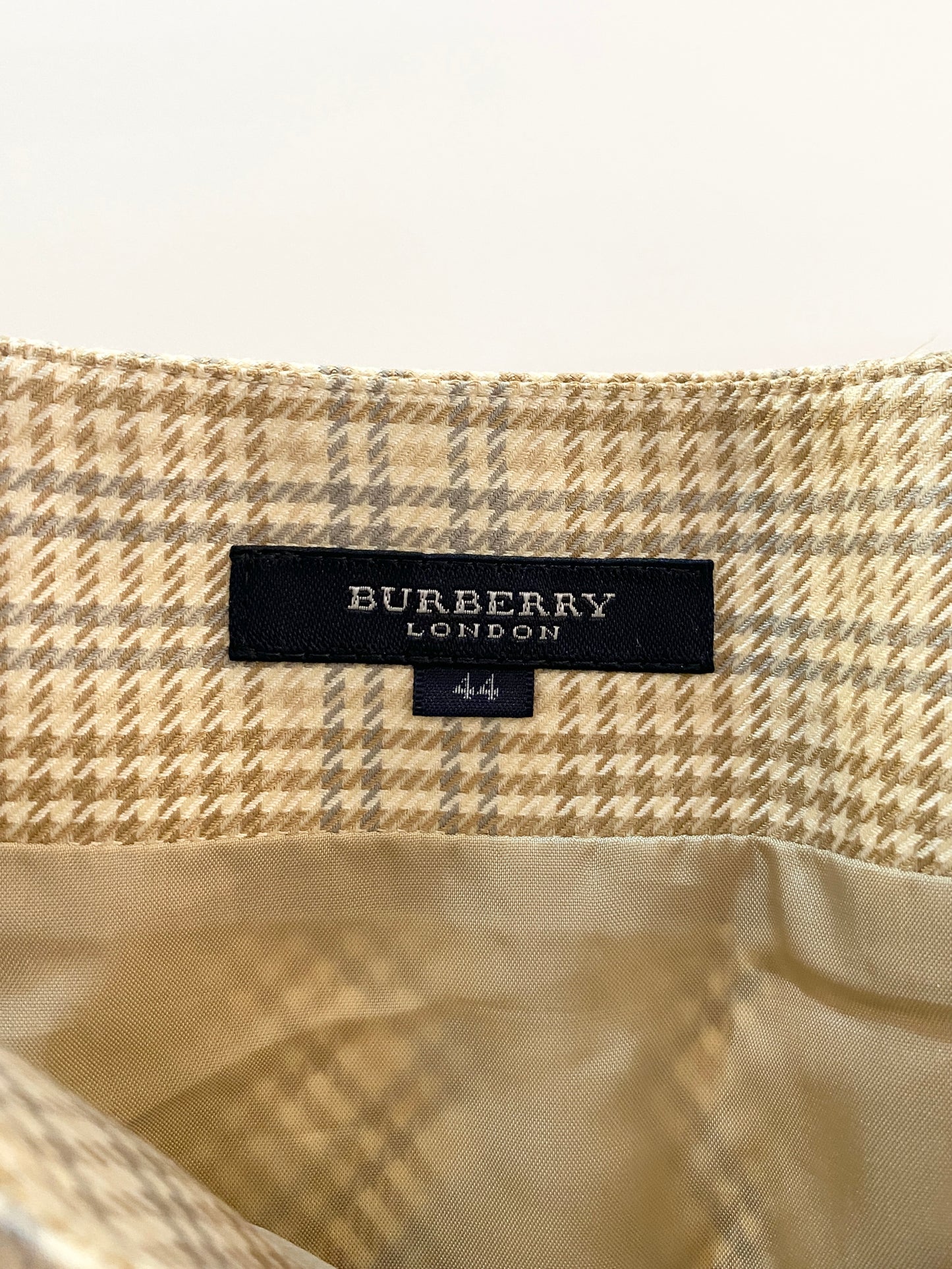 Treasure, Burberry pleated skirt