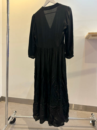 Viv, Vanessa Bruno black dress