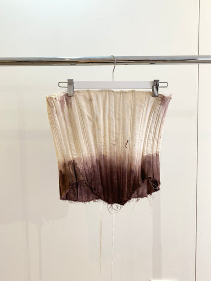 Chelsea Farquhar, Corset