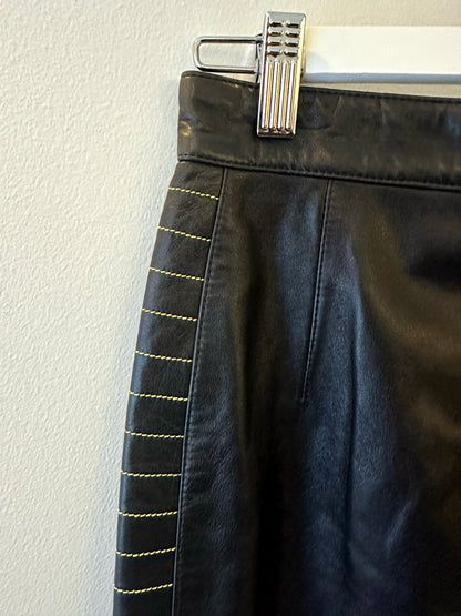 Viv, Escada leather skirt