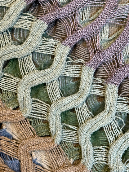 M.avromati, Seaweed tank Bleached reef