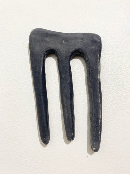 Three prong (dark), 2026