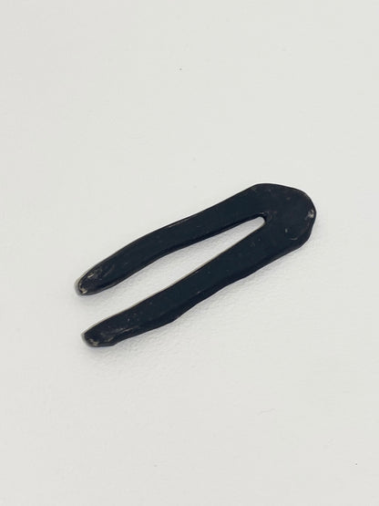 Double prong (dark), 2026