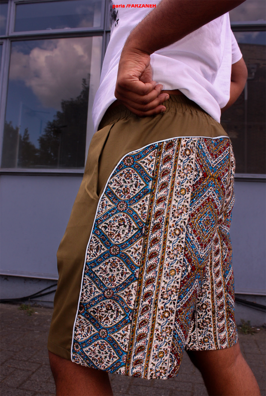 paria /FARZANEH, Ghalamkar print shorts khaki cotton V2