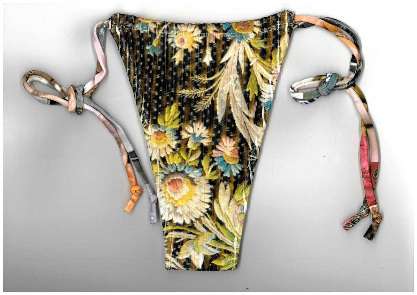 Atelier Chevalier Tourist bikini set, Snails & Embroidery