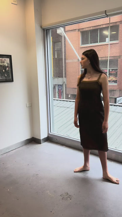 Treasure, brown 90's dress